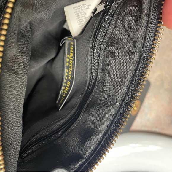 Black Crossbody Bag - Picture 6 of 8